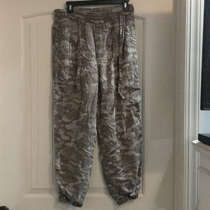 American Eagle outfitters camo joggers